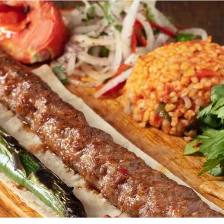 https://www.mahsunusta.com/urun/Urfa%20Z%C4%B1rh%20Kebap